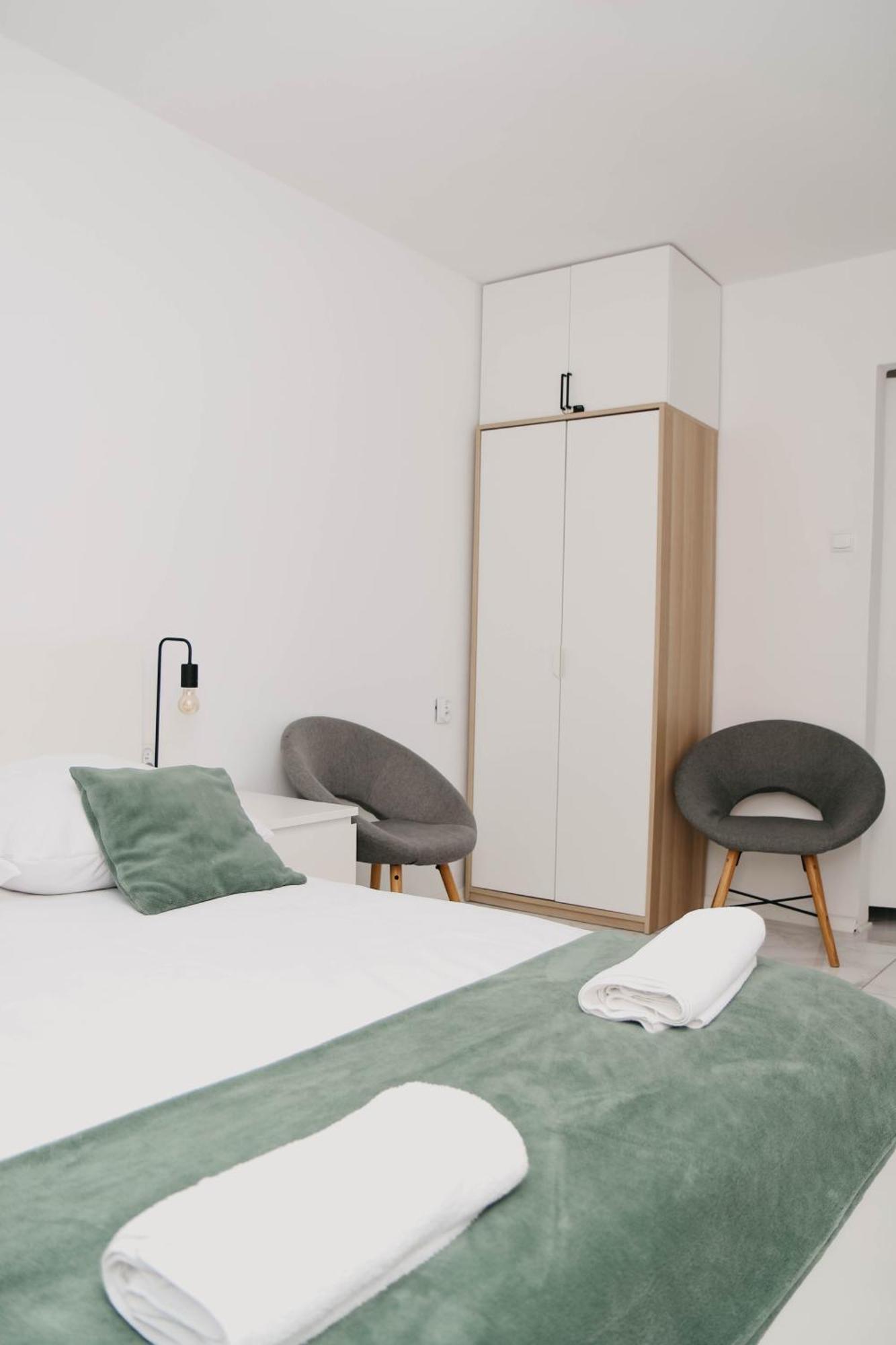 Saska Kepa Luxe Apartment Warsaw Ngoại thất bức ảnh